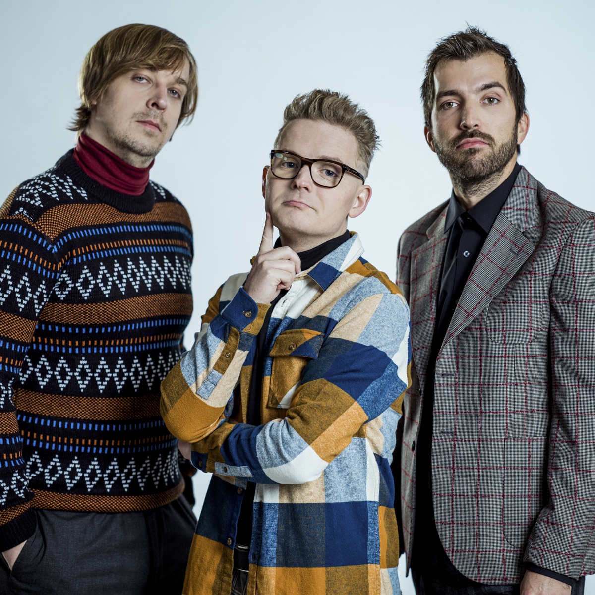 Instažena (feat. Ronald)