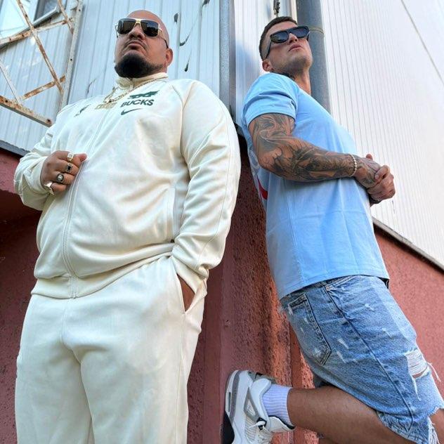 Anjeli nás opustili