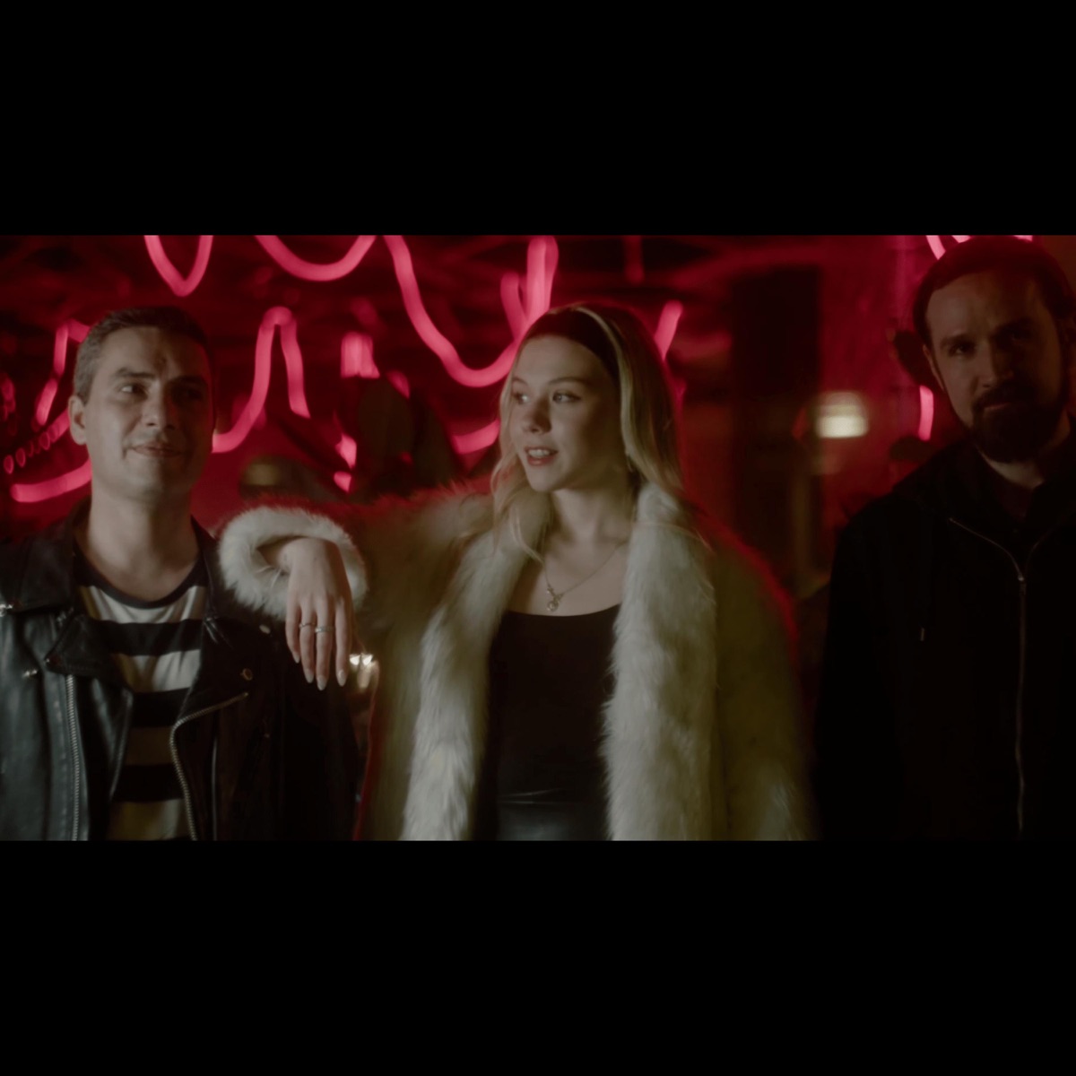 Retro (feat. Lukáš Kovalčík)