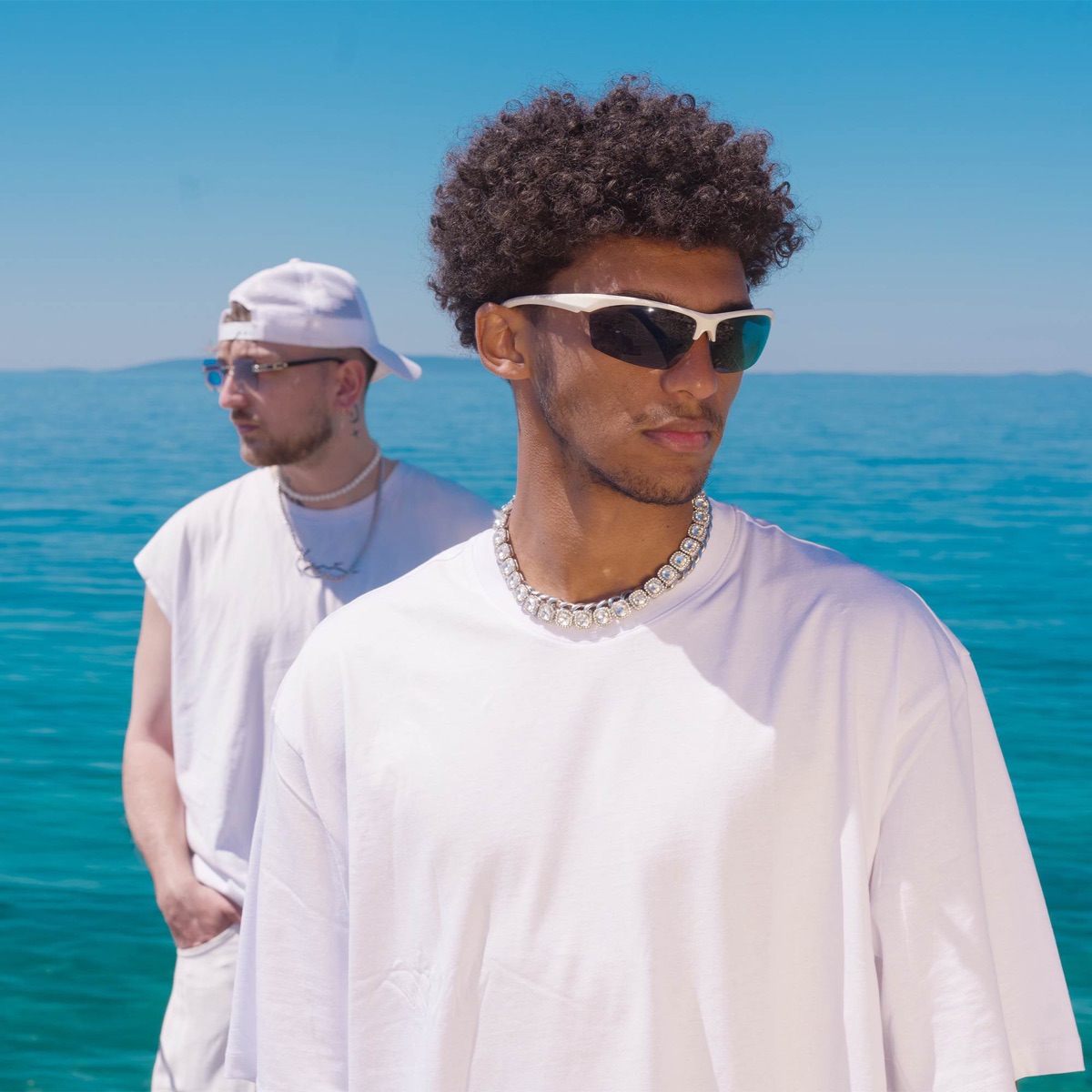 Tu (feat. Tian Moon)