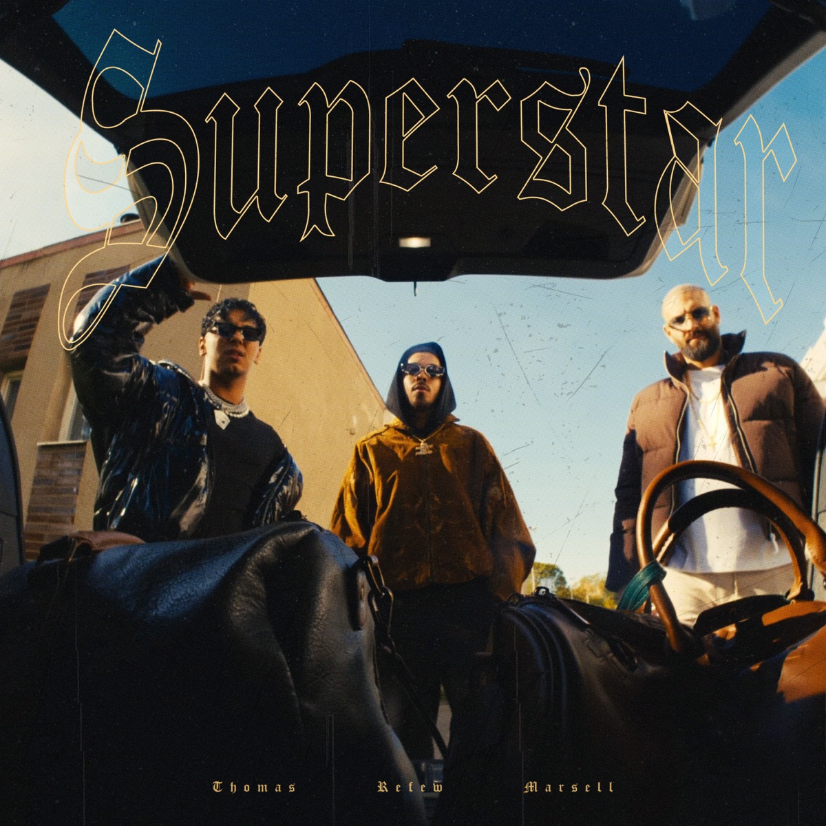 Superstar (feat. Thomas)