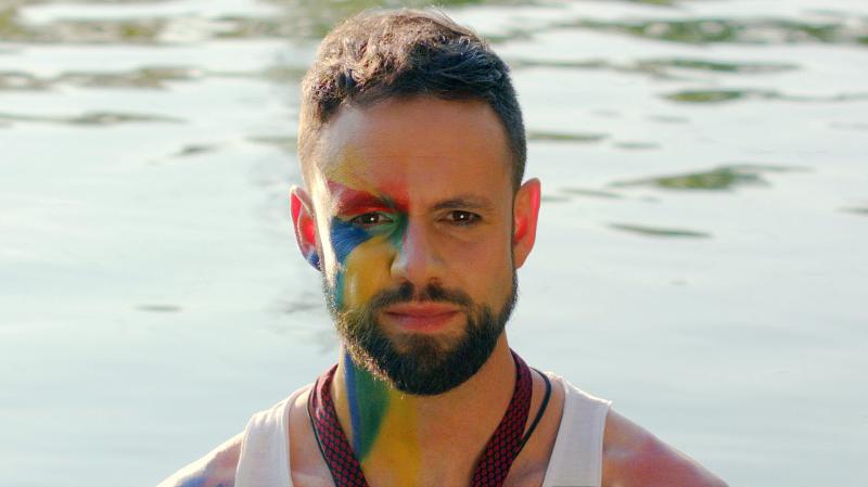 Michael Foret vydává v den svých kulatin nový singl.