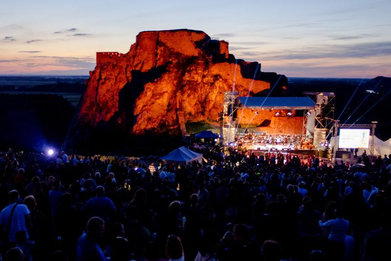 Ďalšiu časť famózneho projektu Hudba Európy na Devíne si môžete pozrieť už dnes večer na Dvojke!