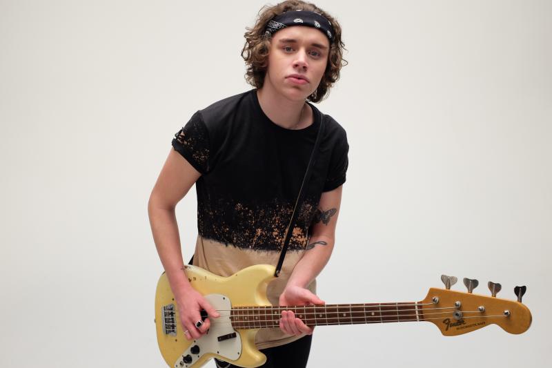 TO TĚ TO BAVÍ? nový singl Sofiana Medjmedj