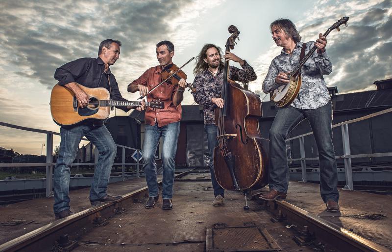 Hudební dokument Kluci od Metuje i aktuální živé DVD mapují desetiletou kariéru Malina Brothers