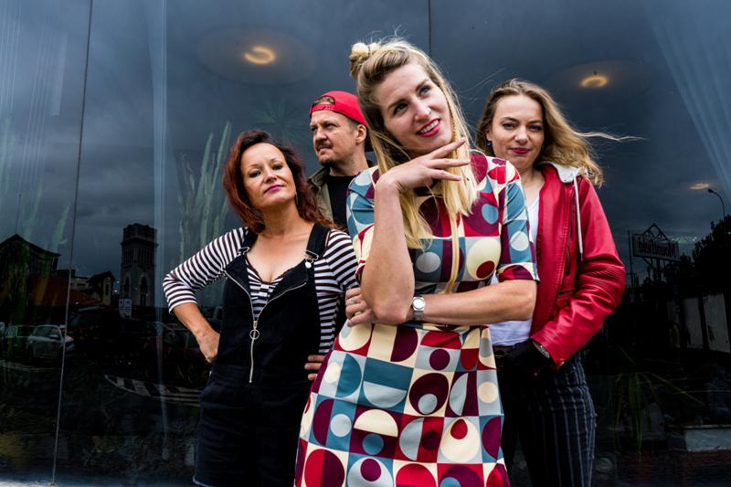 Gaia Mesiah v pátek zahraje z Malé sportovní haly v Holešovicích