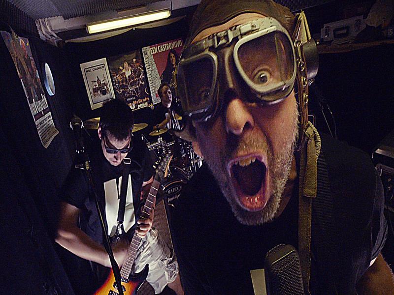 Wohnout pouští Pilota