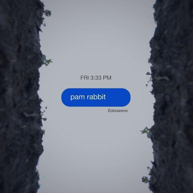 Pam Rabbit vydává novou píseň s názvem zobrazeno. Podzimní hymna s mrazivým videoklipem zaujme na první poslech