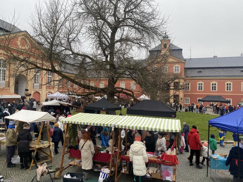 Zámek Dobříš ožije 6. prosince vánočním trhem a doprovodným kulturním programem