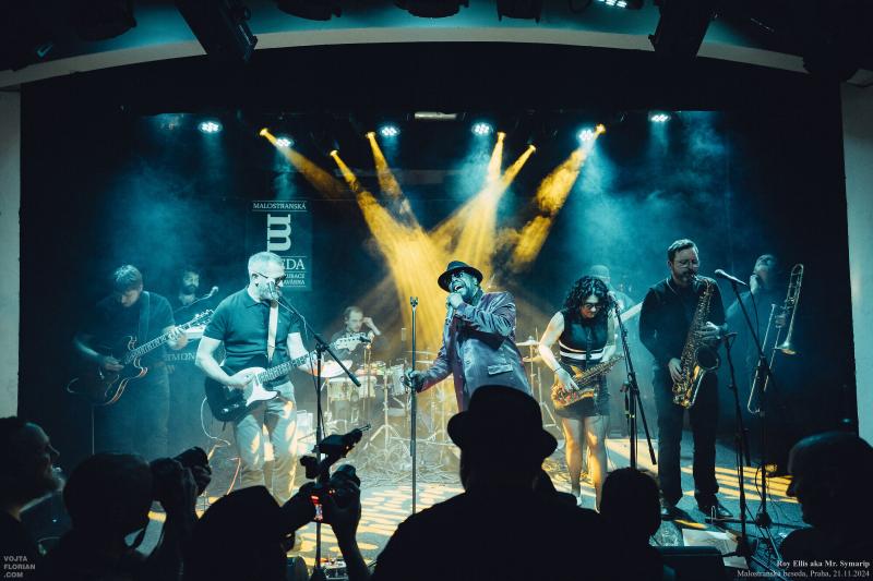Jamajská legenda Roy Ellis aka Mr. Symarip pokřtí unikátní dvojvinyl Live in Prague