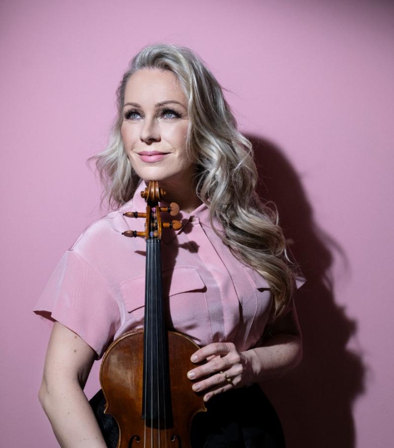 Liana Braun Derner se vrací na česká pódia. Vánoční koncert osobně podpoří Marta Kubišová